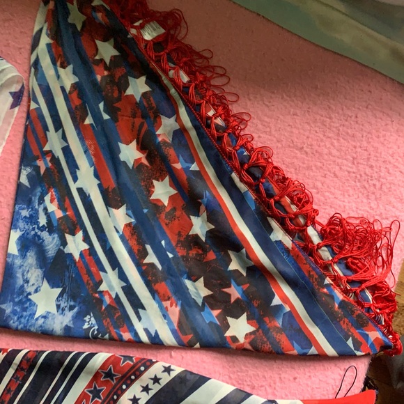 3 Patriotic Scarves. Great for summer celebrations - Picture 2 of 13